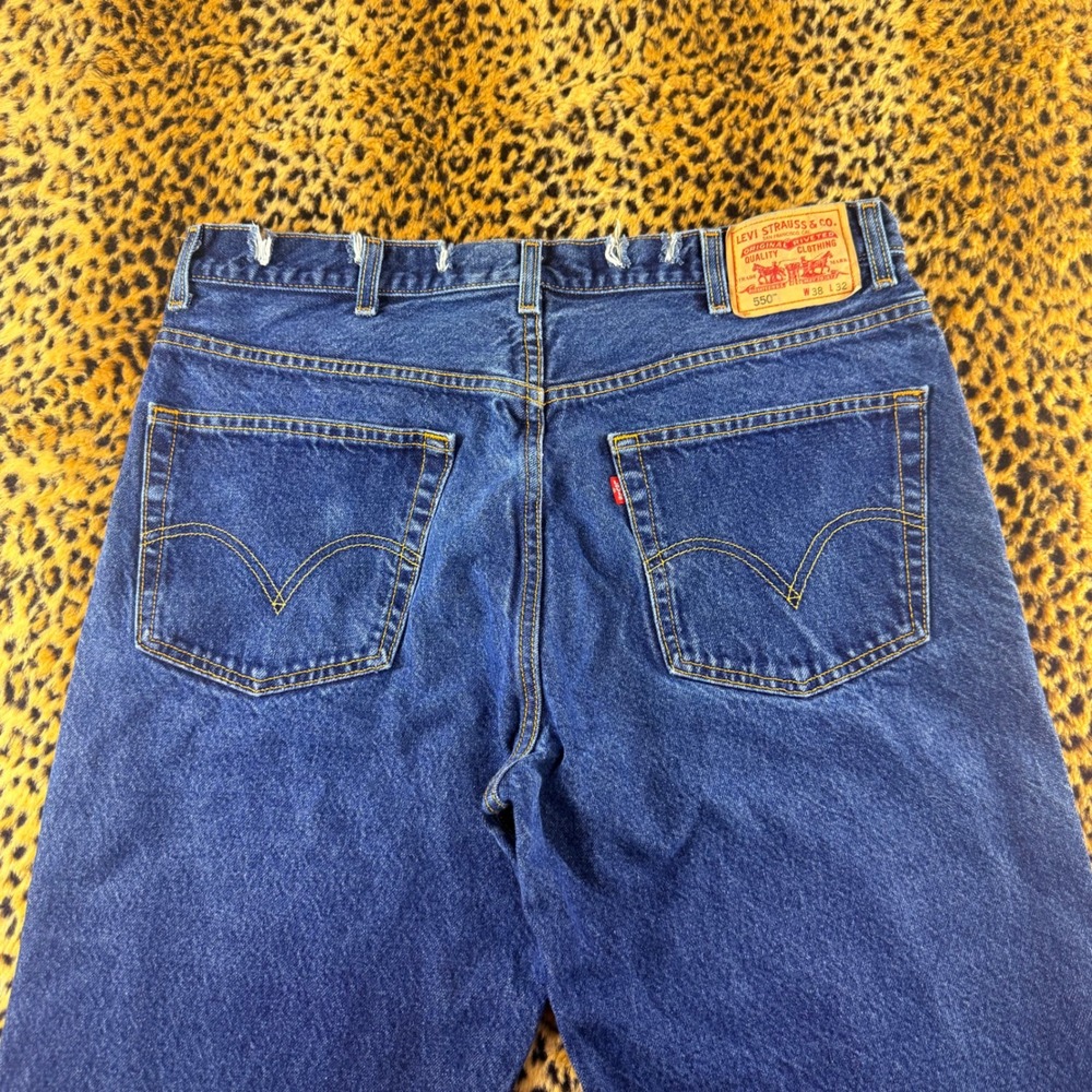 Levis 550 Relaxed Fit Jeans Mens 38x32 Blue Denim Tapered Leg 100% Cotton 1640
